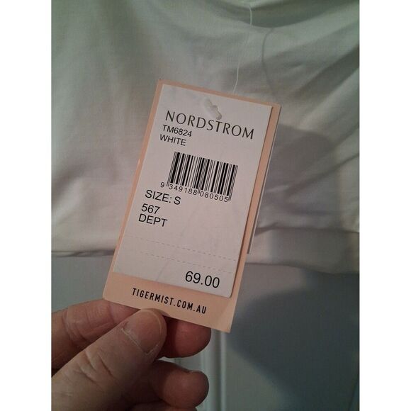 Tiger Mist Kailey Crop Top White Small Silver Accents NWT Nordstrom - Picture 7 of 9